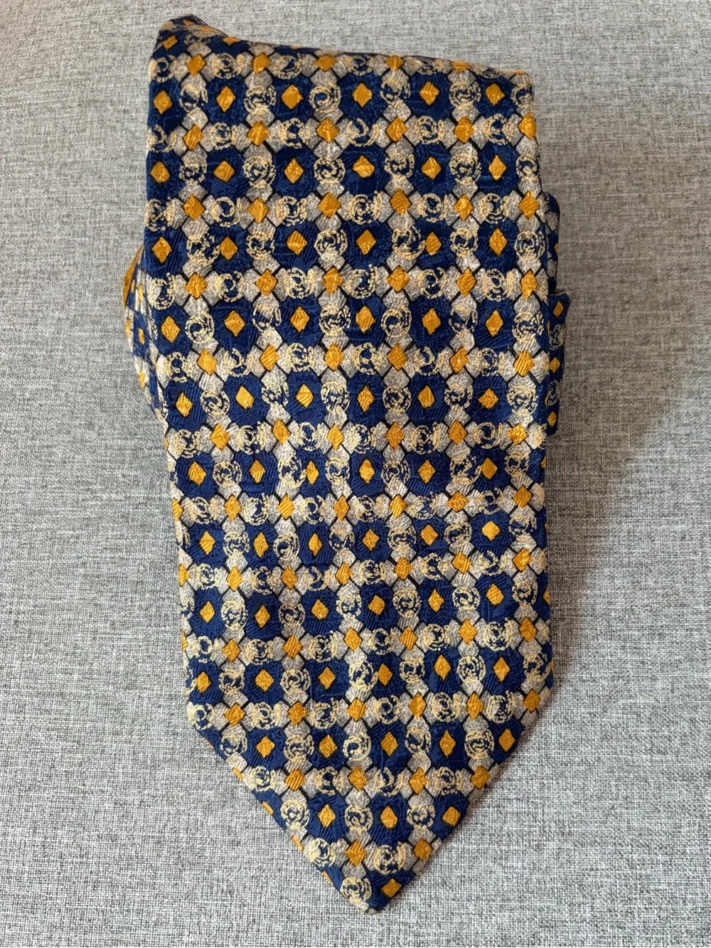 Ermenegildo Zegna 100% Silk Tie Necktie Blue Gold Geometric Office Formal EUC